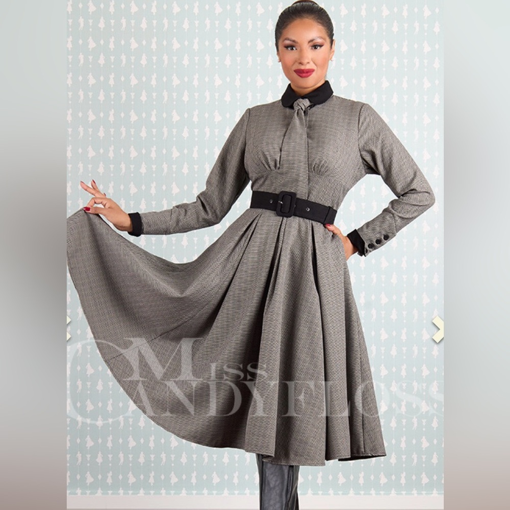 Miss Candyfloss Manel Abalone 2025 Dress